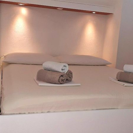 Apartments Villa Bonaca Baška Voda Chambre photo