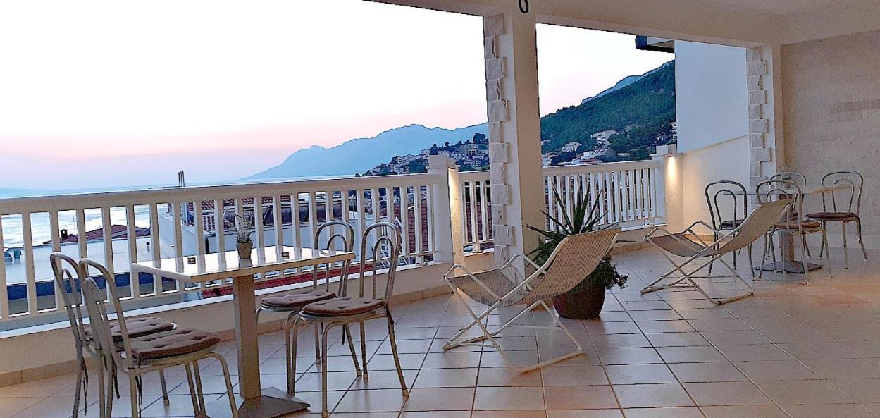 Apartments Villa Bonaca Baška Voda Chambre photo