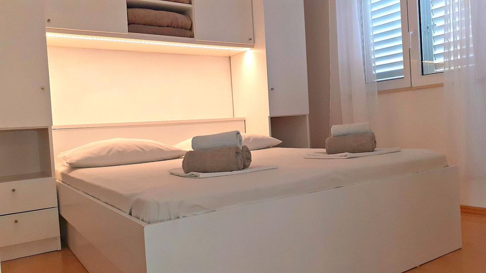 Apartments Villa Bonaca Baška Voda Extérieur photo
