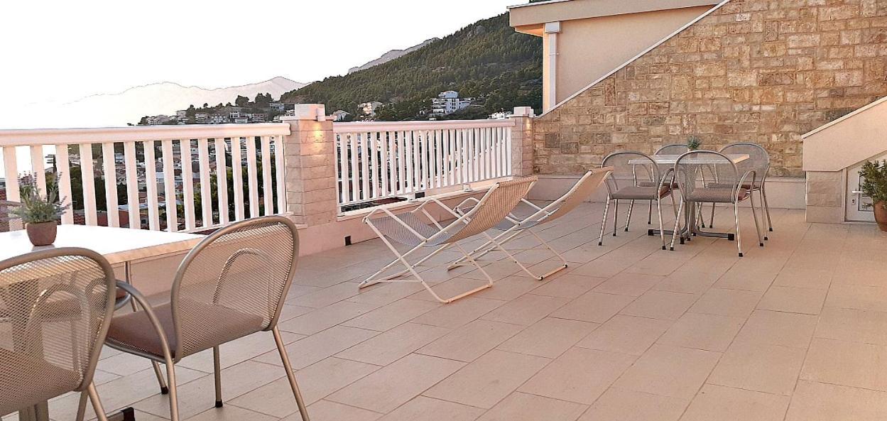 Apartments Villa Bonaca Baška Voda Chambre photo